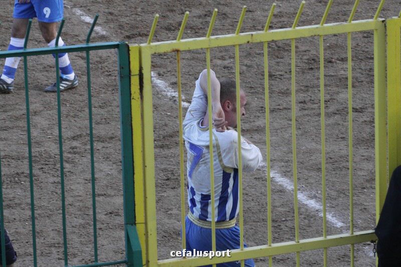 111127 polizzi 123_tn.jpg